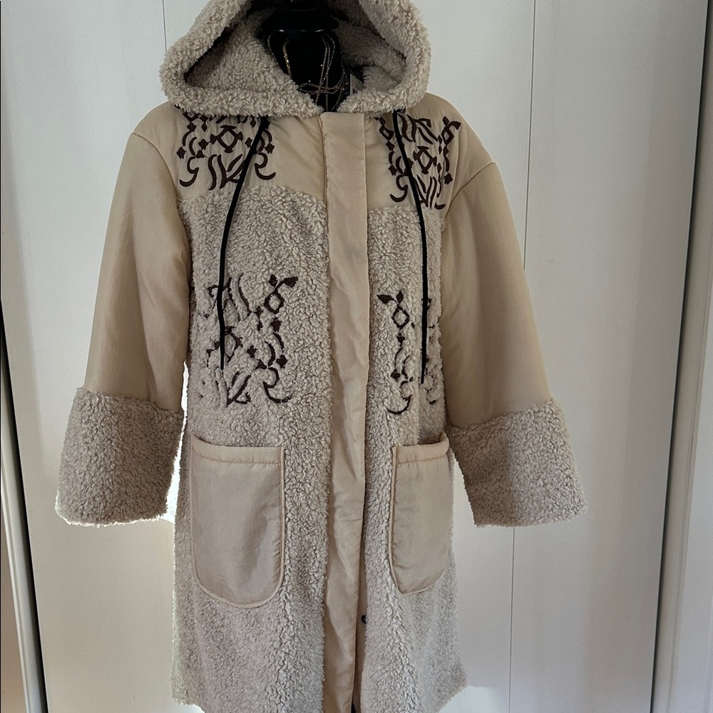 Pilcro Anthropologie Sherpa Cream Hooded Coat with Brown Embroidery. Never worn
